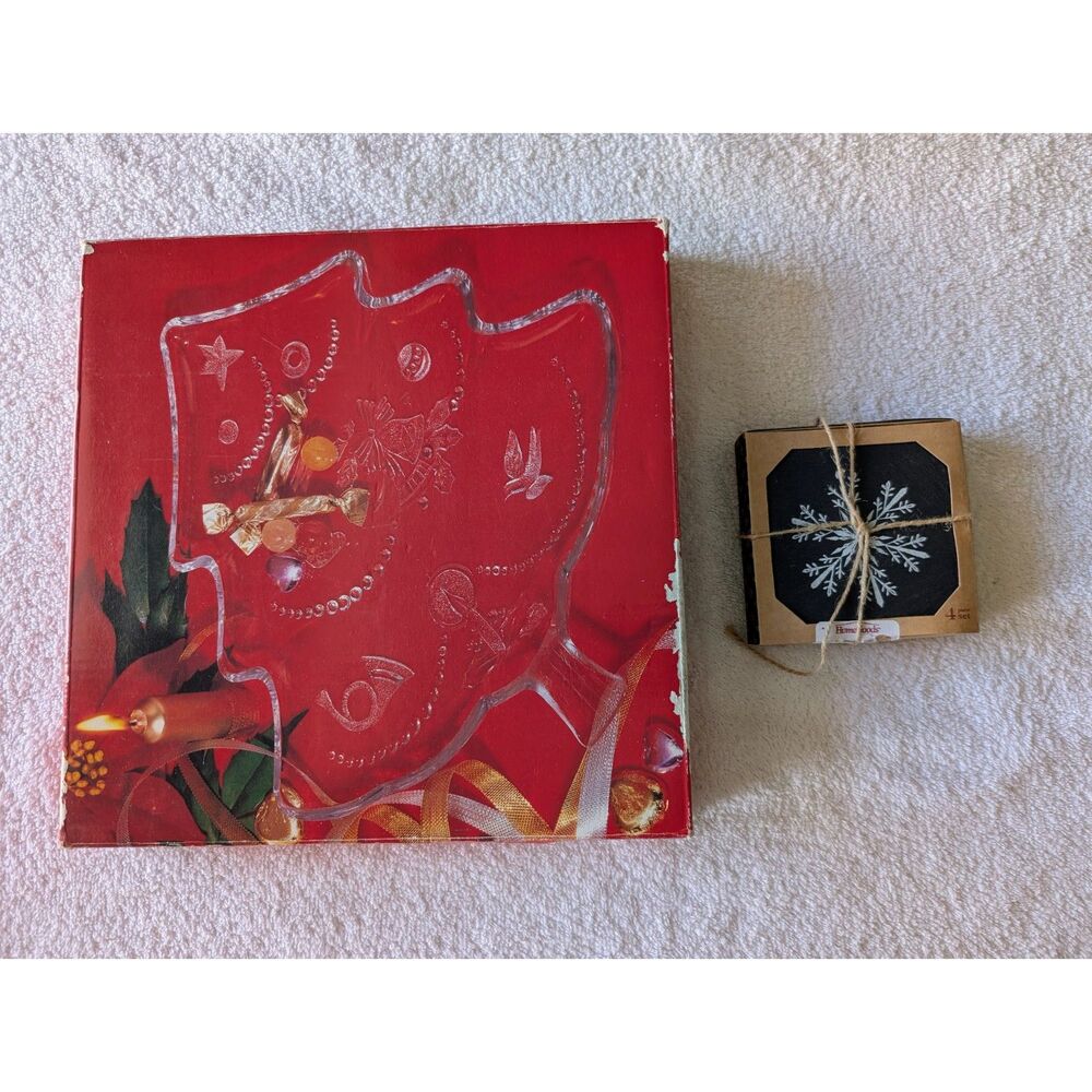 Bundle of 2 Christmas items(Christmas Tree Platter/Snowflake Coasters)
